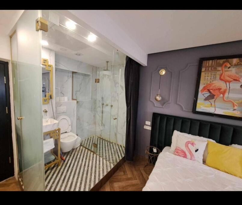 Apartment 16th Floor *