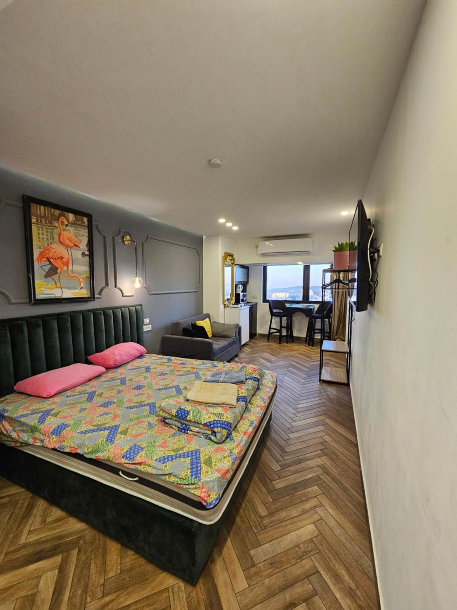 16th Floor Иерусалим